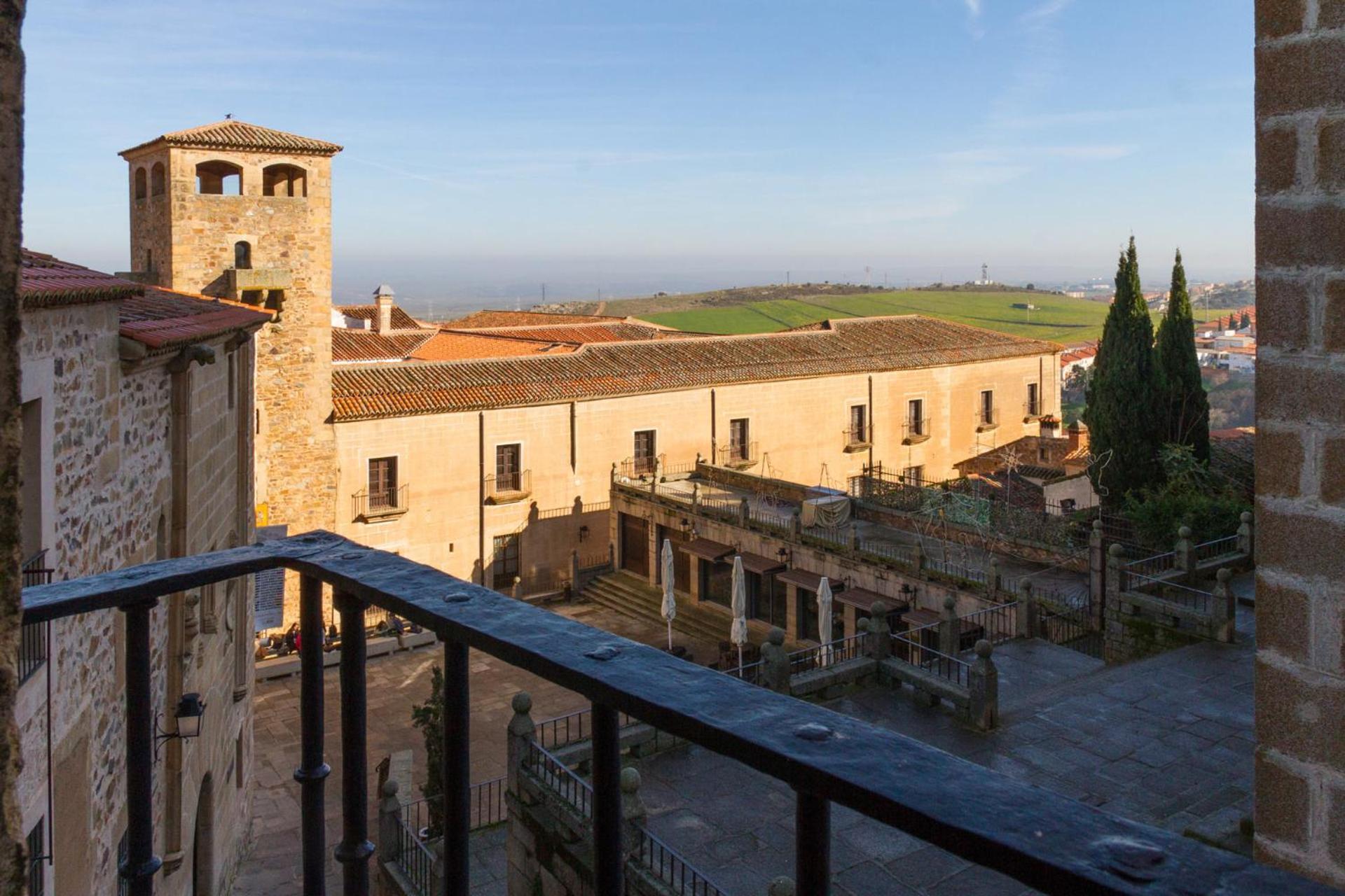 Casa Vargas Figueroa Restaurante Casa Del Sol Cáceres Exterior photo